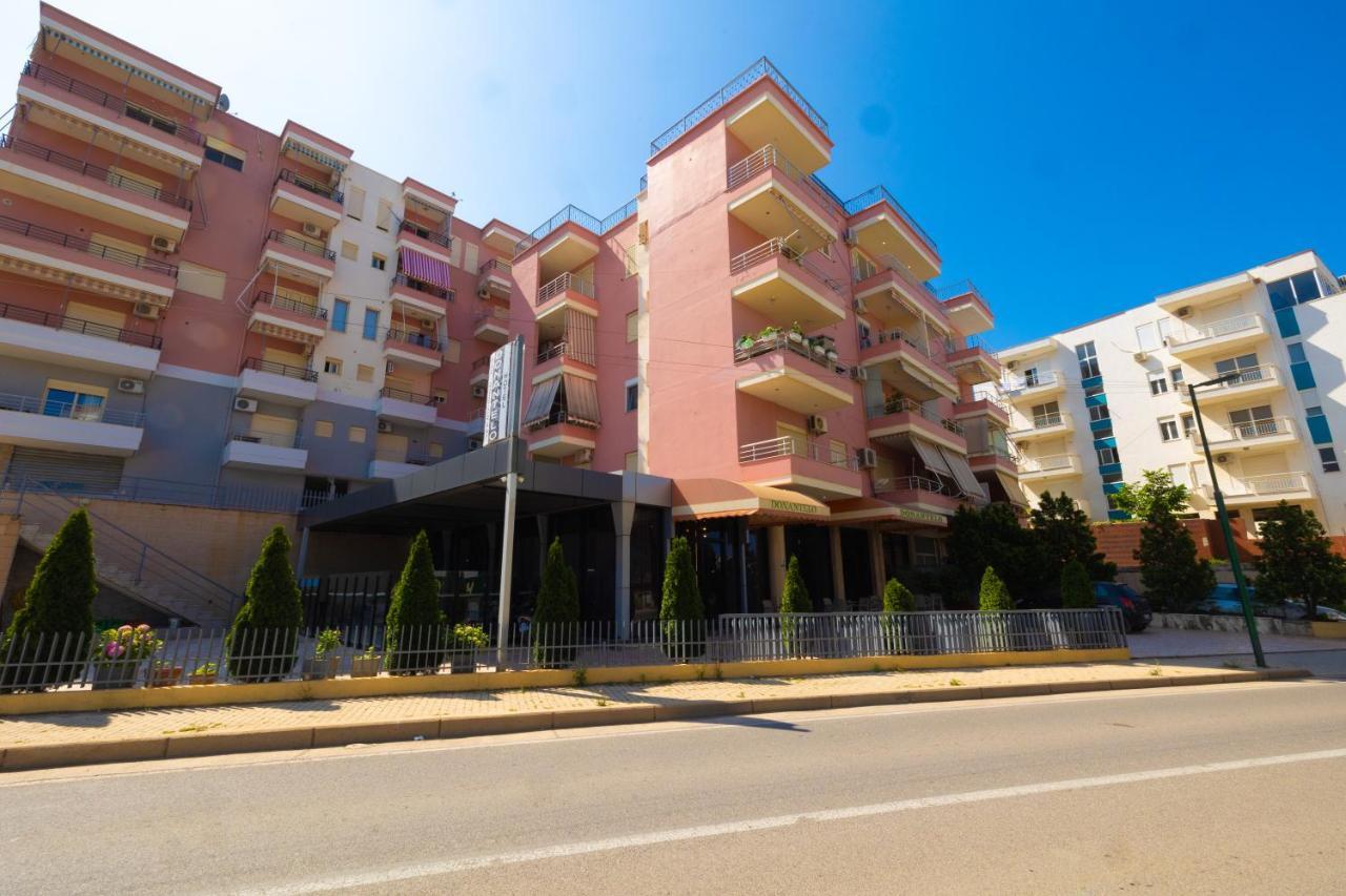 New Donantelo Hotel Vlorë מראה חיצוני תמונה