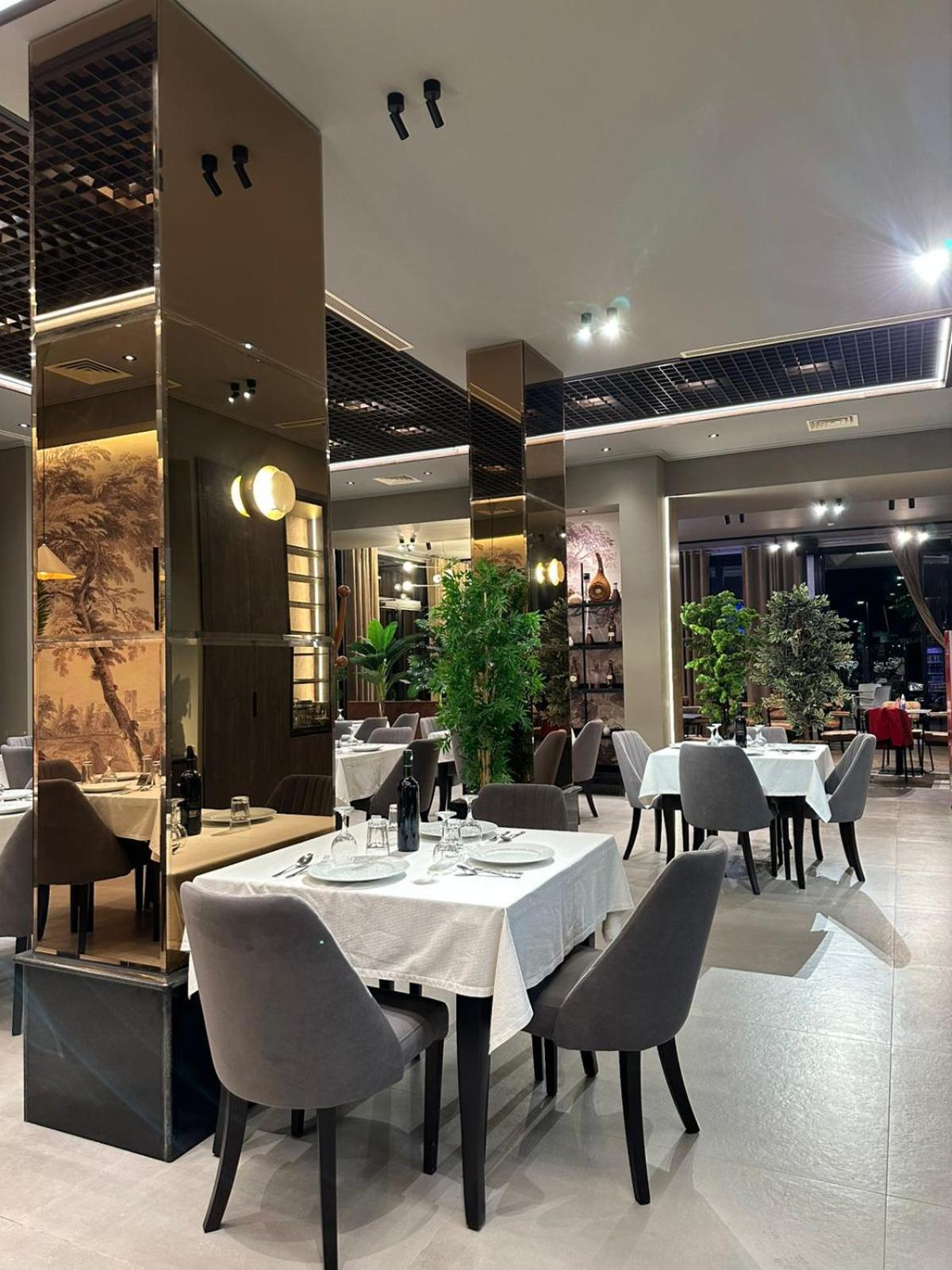 New Donantelo Hotel Vlorë מראה חיצוני תמונה